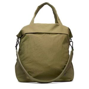 NEW Lululemon On My Level Bag Large 30L